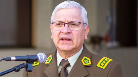 Ricardo Yáñez seguirá como general director de Carabineros