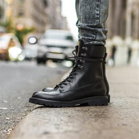 Mens Explorer Combat Boot In Black Matte Thursday Boot Company Botas Masculinas Estilos