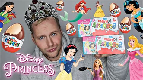 Apriamo Gli Ovetti Kinder Sorpresa Delle Principesse Disney Youtube