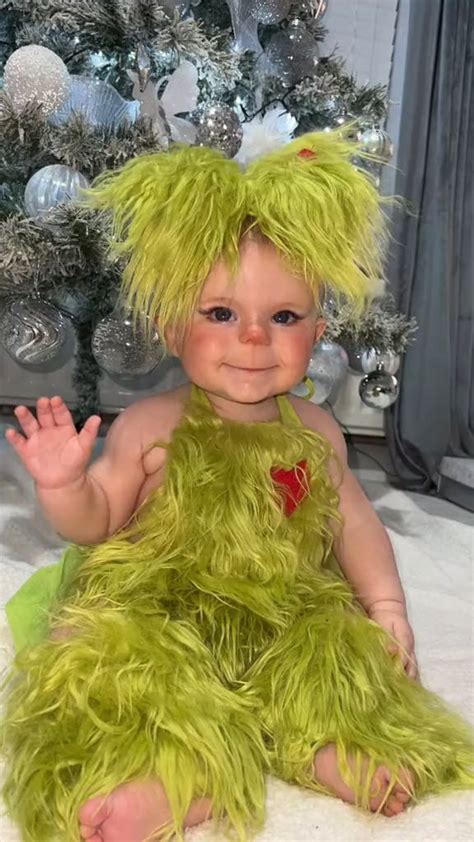 Baby Grinch Video Baby Grinch Beautiful Babies Baby 