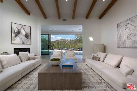 Eva Longoria Buys House in Beverly Hills Photos | Observer