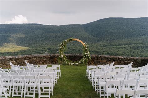 Elegant Hildene Wedding in Vermont - Sergey Lapkovsky Photography