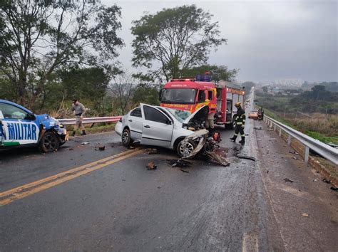 Acidente Na Br 414 Em Anápolis Envolvendo Viatura Da Polícia Militar