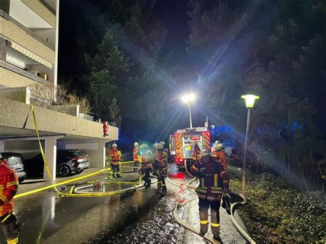 KFV CW Feuerwehr Hat Wohnungsbrand Im Mehrfamilienhaus Schnell Unter