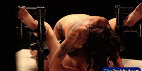 Sub Gets Clamped Pussy Toyed Tnaflix