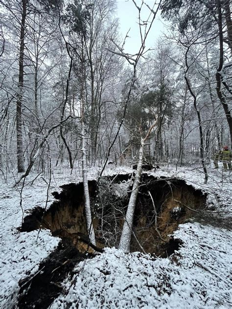 Kolejne zapadlisko w Trzebini Znów pojawiła się gigantyczna dziura