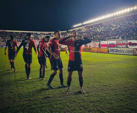 Colón Se Trajo Un Gran Triunfo De La Cancha De Morón Santo Tomé Al Día