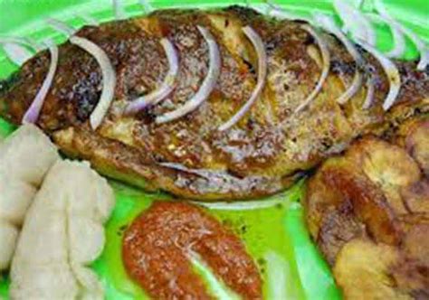 Poisson braisé à la camerounaise