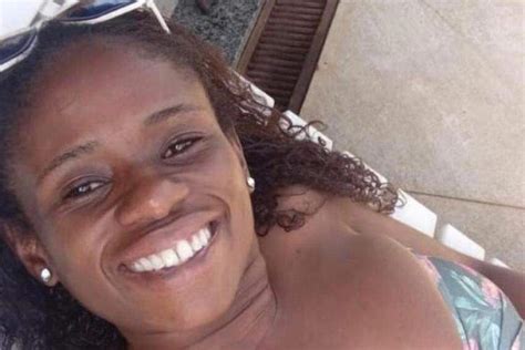 Mulher Encontrada Morta Enrolada Em Cobertor Dentro Da Pr Pria Casa