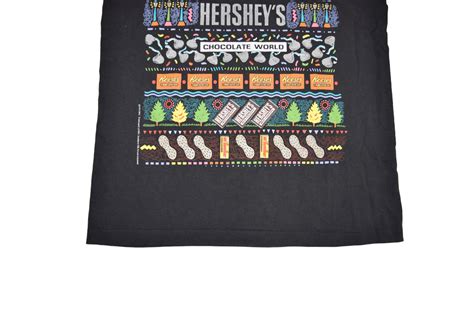 Vintage 1993 Hersheys Chocolate World Graphic T Shirt Gem