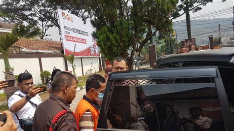 Diduga Tilep Dana BOS Dan PIP Kepsek SMP Di Kabandungan Jadi Tersangka