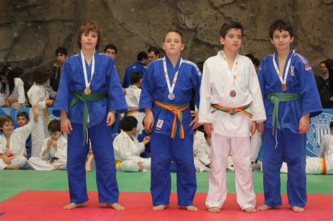 Web Judokan Valencia LLUVIA DE MEDALLAS PARA LOS ALEVINES Y BENJAMINES