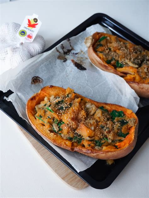 Calabaza rellena de espinacas y setas Dalía Ramos