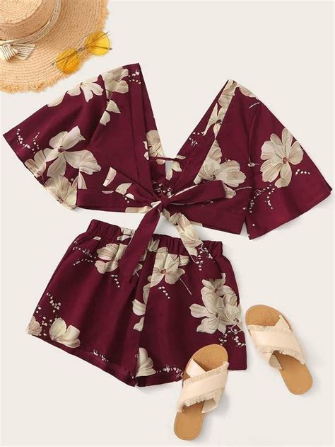 Floral Print Tie Front Crop Top With Shorts Tie Front Crop Top Cute Outfits Crop Tops