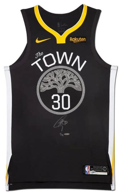Stephen Curry Signed Golden State Warriors Le The Town Jersey Uda Coa