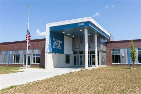 Skyview Community Middle School In Oakdale Mn
