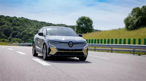 Le prestazioni di Nuova Renault Mégane E TECH Electric MotoriNoLimits