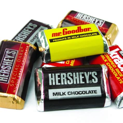 Indiviually Wrapped Hershey's Miniature Bars 25lb | Gumballs.com