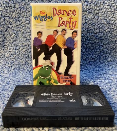 Wiggles The Wiggles Dance Party Clamshell Vhs 2001 1200