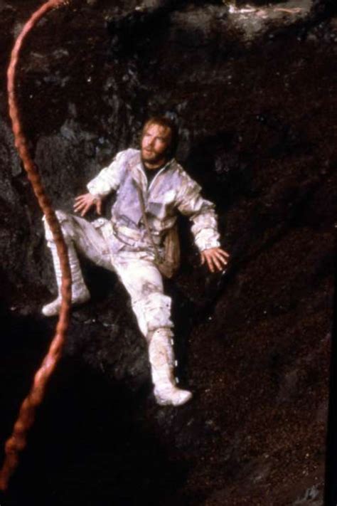 Slide from ENEMY MINE (1985)