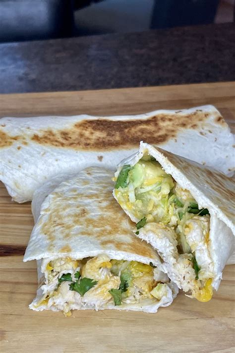 Weekday Meal Idea Chicken Avocado Wraps Recipe Cooking And Recipes