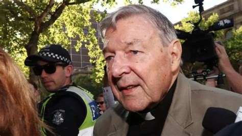 George Pell Katolik Kilisesi nde çocuklara cinsel taciz suçlamasıyla