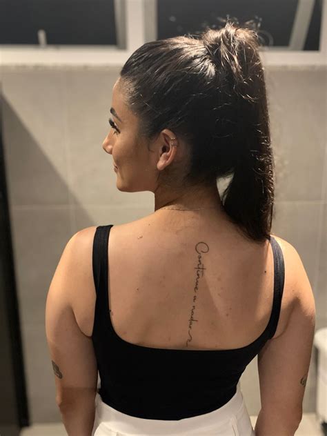 Tatuagem Feminina Nas Costas Em 2022 Tatuagem Feminina Tatuagem