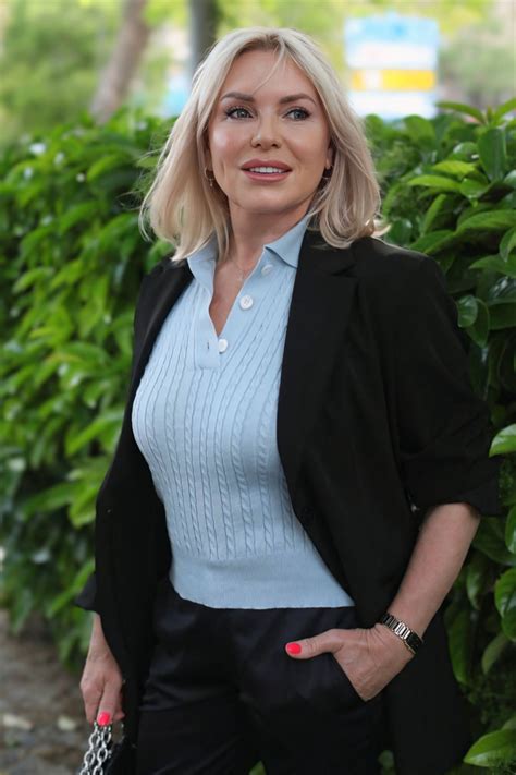 Beautiful Tatiana Y O From Alicante With Blonde Hair Id Ladadate