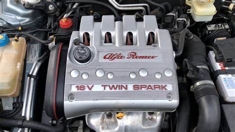 Alfa Romeo 2 0 Twin Spark Engine YouTube