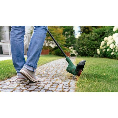Bosch EasyGrassCut 18V-26 Cordless Grass Trimmer - 06008C1C04 - WestOz ...