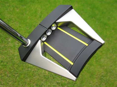 Scotty Cameron Tour Only Phantom X T6 Circle T 360g Tour Putter Gallery