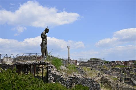 GLI SCAVI DI POMPEI NUOVA DATA MARTE VIAGGI