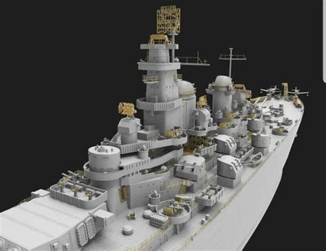 Uss Iowa Bb61 Battleship Plastic Model Military Ship Kit 1350