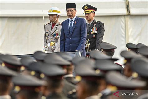 Presiden Pimpin Upacara Hut Ke 78 Bhayangkara Di Lapangan Monas Antara News