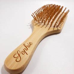 Brosse à cheveux en bambou ou bois naturel bambamboo