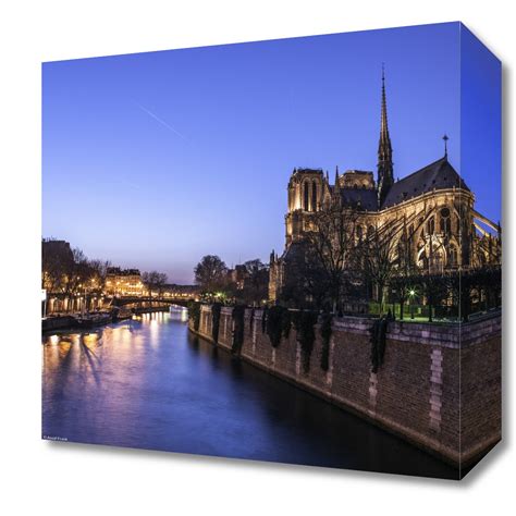 Pictura Pe Panza Zakito Posters X Cm Notre Dame De Paris Noaptea