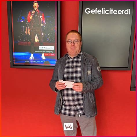 Johan Wint Kaarten Voor Guilty Pleasure Hits Theater Geert Teis