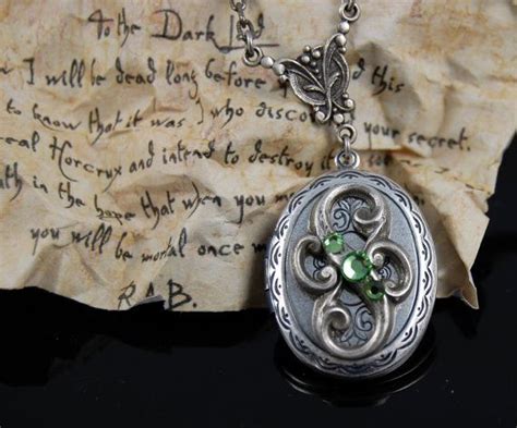 Slytherin Horcrux Locket Necklace By Twilighterva Etsy Horcrux