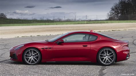 Maserati Granturismo Trofeo Color Rosso Gran Turismo Side