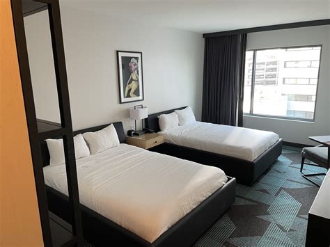 Downtown Grand Las Vegas - Superior Room Review