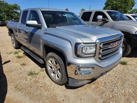 Pre Owned 2016 Gmc Sierra 1500 Sle Double Cab In Comanche B2369