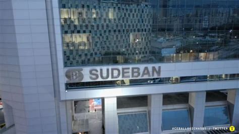 Sudeban Bancos abrieron puertas al público por nuevo Bolívar Digital