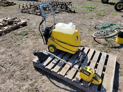 John Deere Power Washer And Weedeater Bigiron Auctions