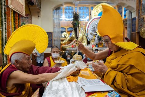 Long Life Offering Ceremony The Th Dalai Lama