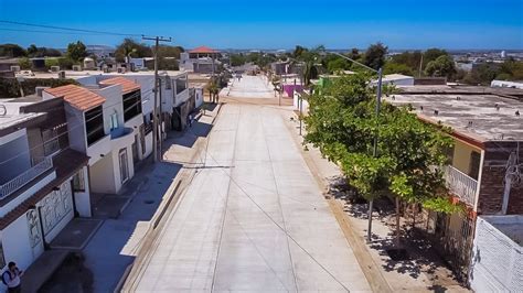 Inaugura Rocha nuevas calles pavimentadas en Culiacán