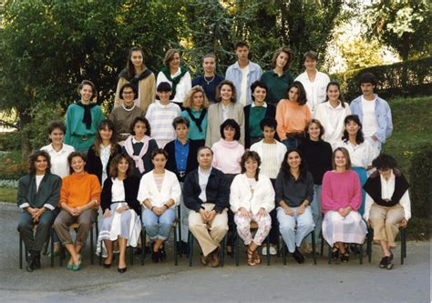 Photo De Classe Terminale A2 De 1987 Lycée Laure Gatet Copains Davant