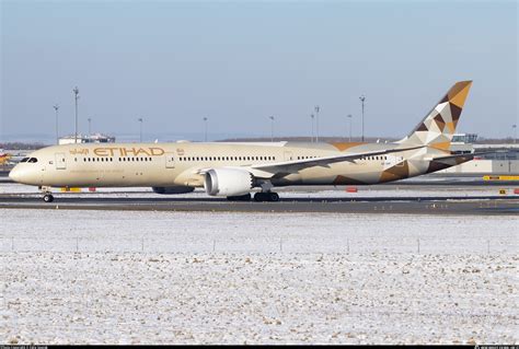 A6 BMF Etihad Airways Boeing 787 10 Dreamliner Photo By Felix Sourek