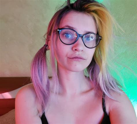 Amelie Weed Nude Porn Pictures Xxx Photos Sex Images Pictoa