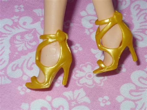 Купить Обувь Mattel Barbie Doll Shoes Fashionistas Fashion Fever Golden