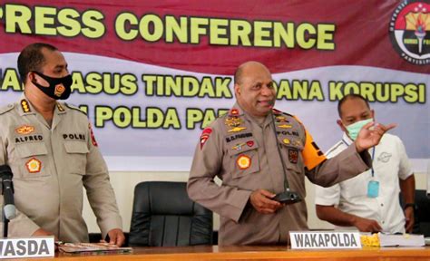 Korupsi Rp 6 Milliar Mantan Ketua KPU Papua Ditahan Polisi